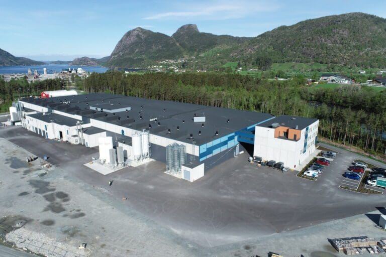 I dag åpnes dørene til Årdal Aqua, som vil spille en nøkkelrolle for Grieg Seafood Rogaland