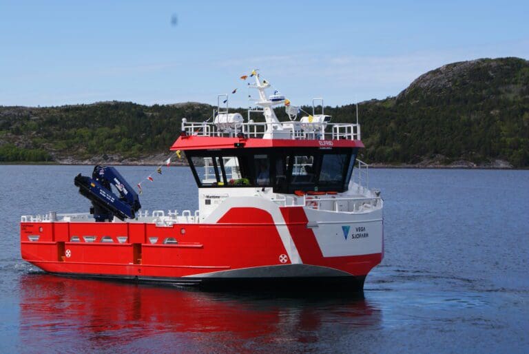 Folla Maritime Service signerer ny kontrakt med Nova Sea for leveranse av nok et hybrid arbeidsfartøy