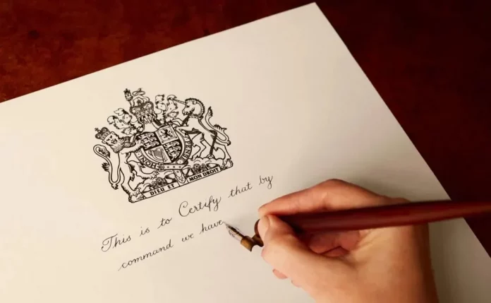 Royal-Warrants-696x429