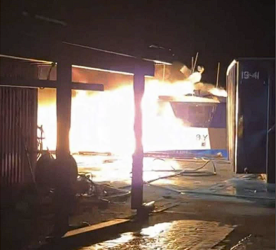 b09b9978-71ef-42be-8ca3-cb903e20e48a