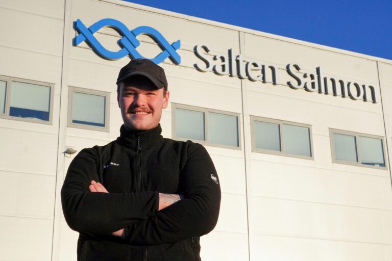Emil (20) er ny teamleder i produksjonen