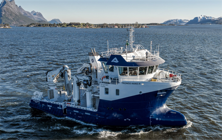 Tronds Marine Service tar levering av ny hybrid arbeidsbåt
