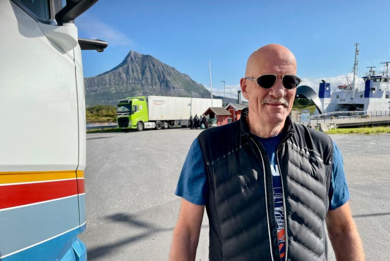 – Dette er for dårlig, altfor dårlig. Ferga går for sjelden.